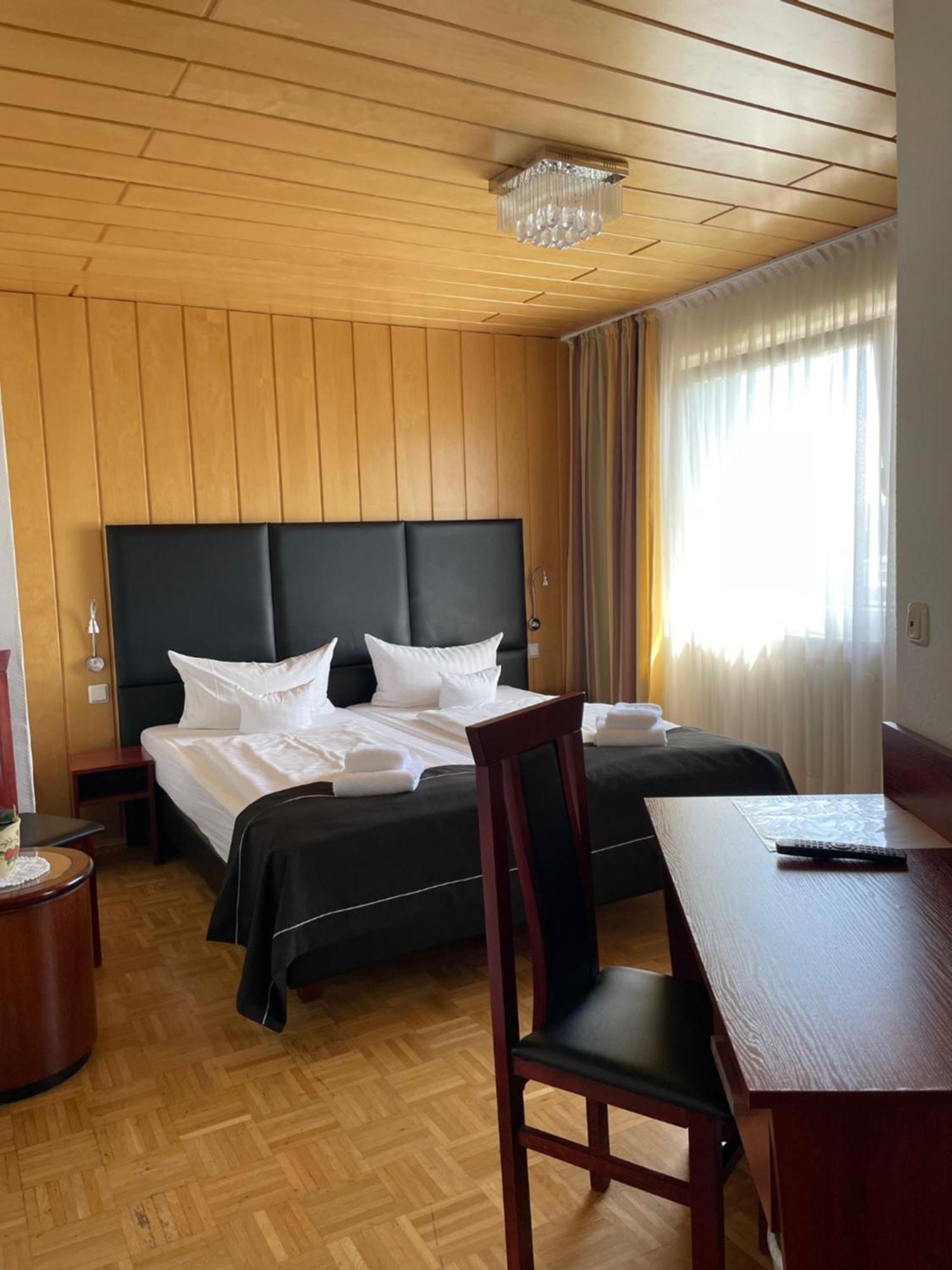 Hotel Schaefer ジーゲン エクステリア 写真