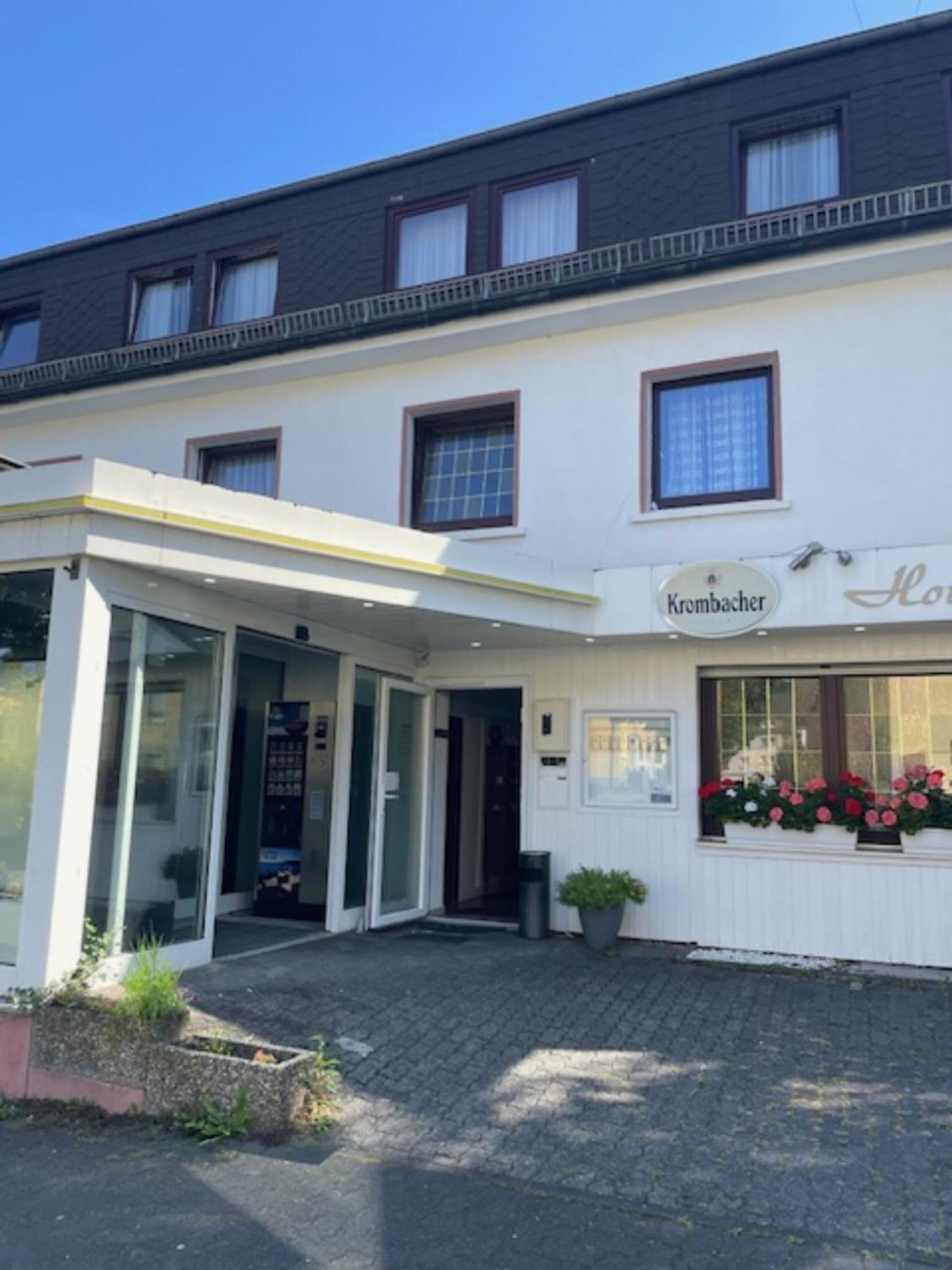 Hotel Schaefer ジーゲン エクステリア 写真
